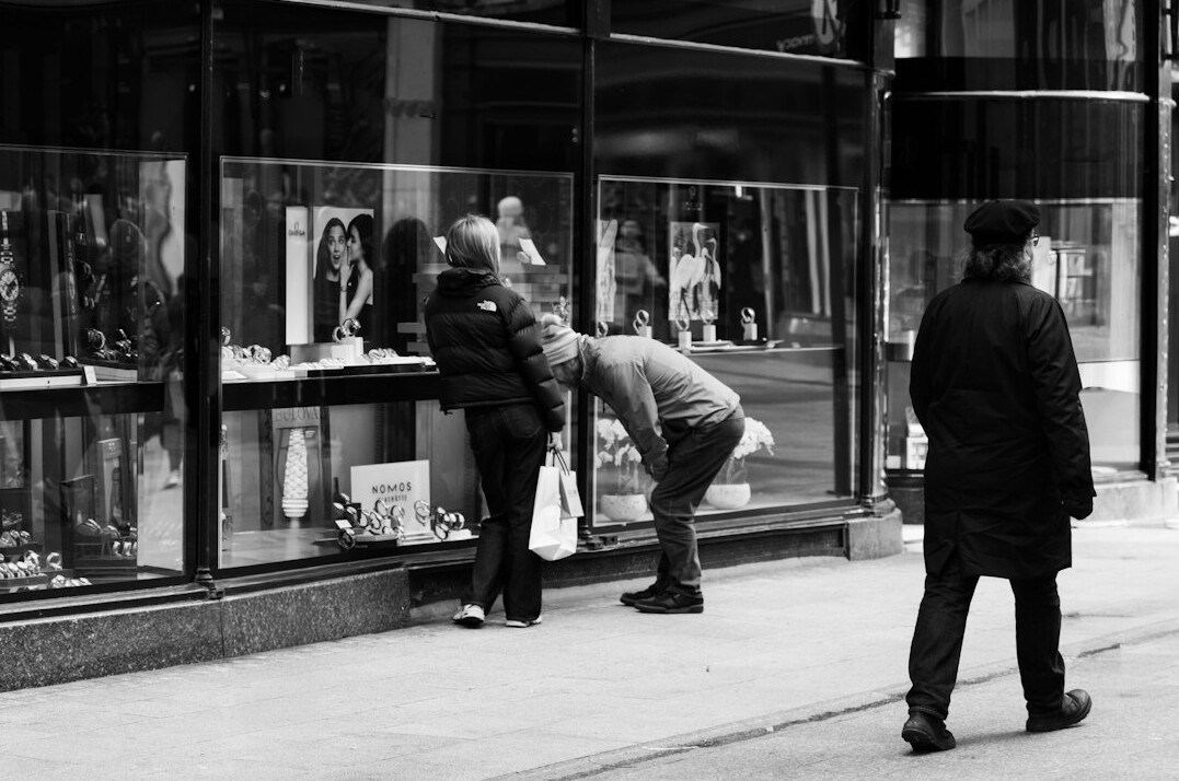 thief caught in store